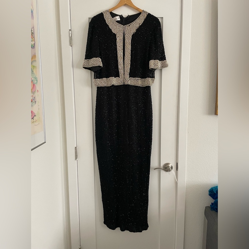 Laurence Kazar Black Beaded Silk Dress Size Medium. Modest Mother of the bride